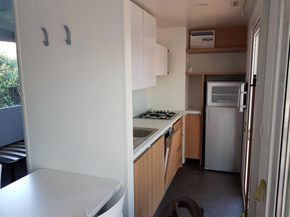 Victoria Mobilehome In Centro Vacanze San Francesco ดูนาเวร์เด ภายนอก รูปภาพ