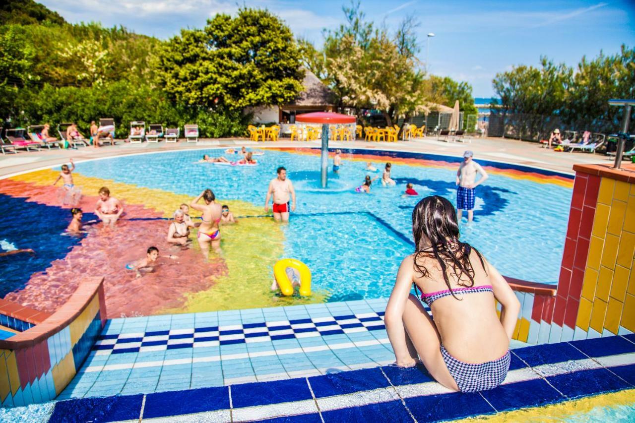 Victoria Mobilehome In Centro Vacanze San Francesco ดูนาเวร์เด ภายนอก รูปภาพ